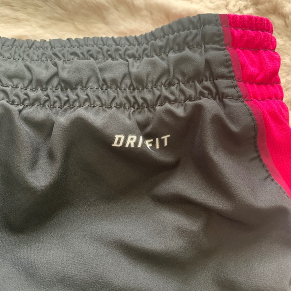 Nike Black & Pink Dri-Fit Running Shorts- Size M - Picture 8 of 12